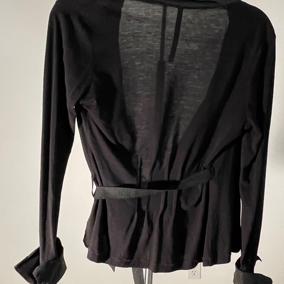 Cop Copine French “GUINEE” wrap LS top - Picture 4 of 8